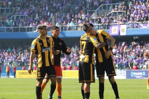 Fernández Vial prepara retorno al fútbol para 2026